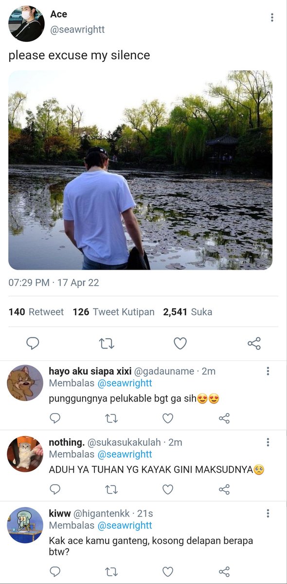 heningmembiru's tweet image. ; Bercanda katanya

Jung Jaehyun six tweets au.