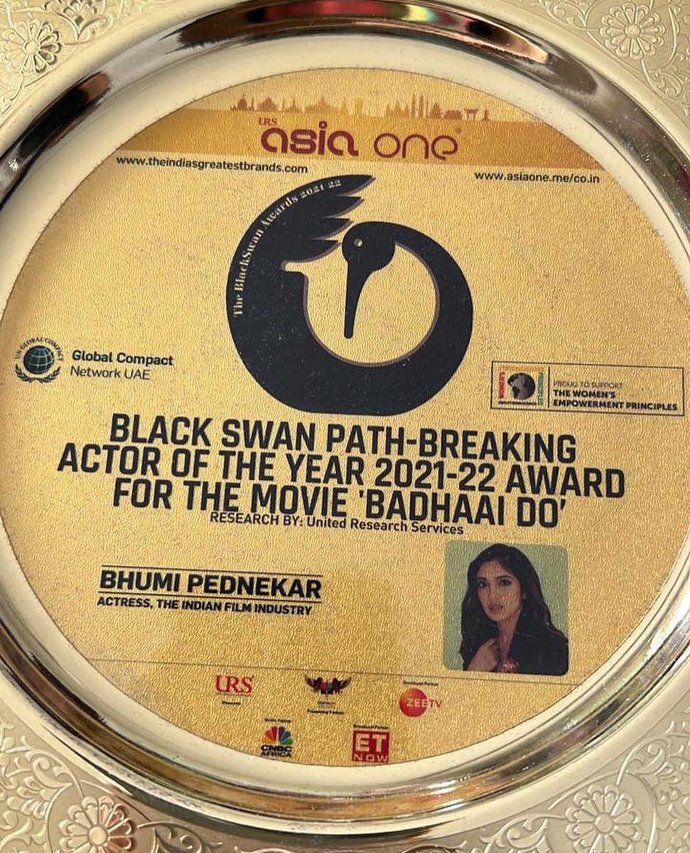 One for #CovidWarrior, One for #BadhaaiDo, both for posterity & hope.
Thank you for the honour #AsiaOneAwards and the distinguished jury that acknowledged our work. I truly hope I could have been present in person in London to receive these.