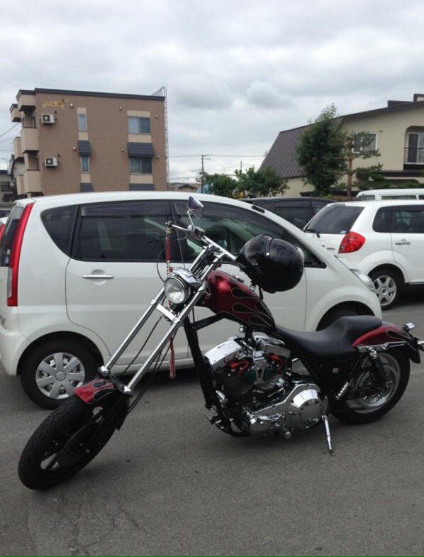 Jimmy68669028's tweet photo. もう少しで気持ち良くバイクに乗れる季節が来ますね♪
免許取り直さないとだけど、またバイクに乗りたいなー。
目的なくても4.5時間は潰せる。
バイクに乗ってる女性ってムンムンしますよね。
#ハーレーダビッドソン #フルカスタム
#FXR #Thunderheader #旭川fatbob https://t.co/YURvuxwIOE