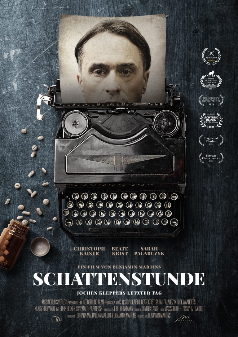FilmBendestorf's tweet photo. Am Mi., 20.4. (19:00) setzen wir unsere #kooperation mit Movieplexx #kino #buchholz fort und zeigen den prämierten #film #schattenstunde von 2021. Karten gibt’s an der Abendkasse. #bendestorf #jesteburg #hanstedt #seevetal #rosengarten #lueneburgerheide @LKreis_Harburg #hamburg https://t.co/qXTjh9HSFz
