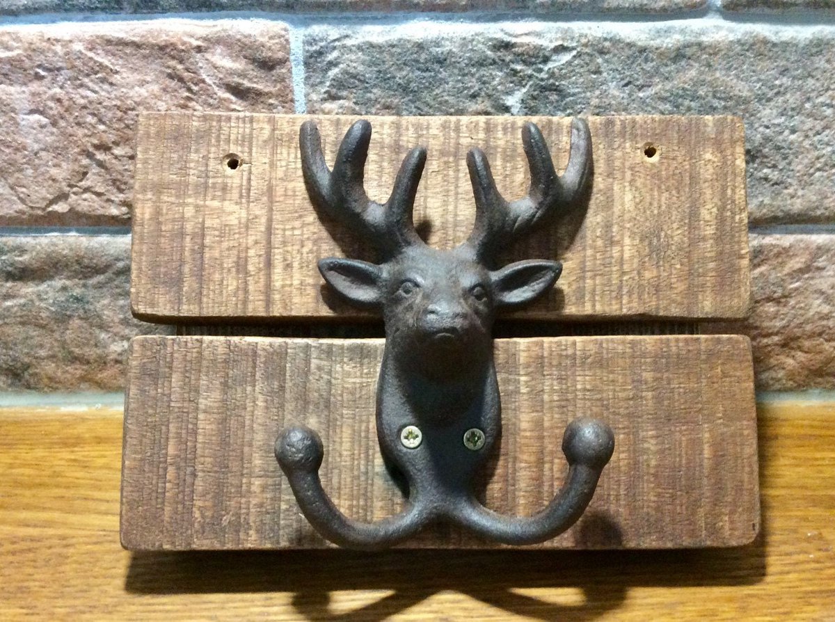 Excited to share the latest addition to my #etsy shop: Cast iron stag head, coat hooks, mounted on reclaimed wooden plaque, country style home décor, home accessory etsy.me/3JMsoiV  #castironhooks #dogleadhook #keyhook #rustichomedecor #etsy #etsyshop #handmade