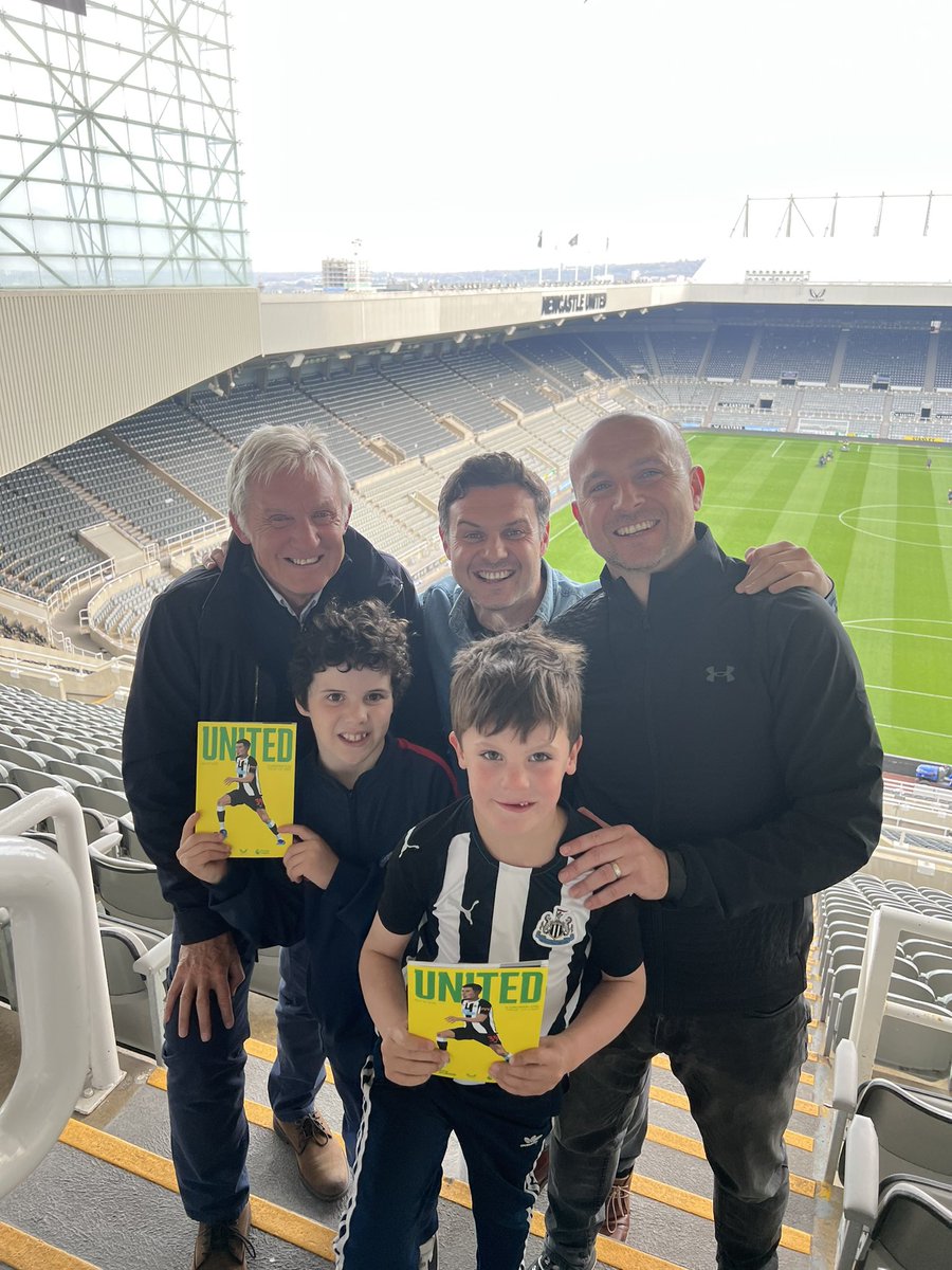 harlandsphil's tweet photo. What a day @NUFC and @brunoog97. Got to watch the 3 points with my Son, Dad, Brother and Nephew! I wasn’t crying I promise 😉🥹🥹 https://t.co/uAxz0MRRbZ