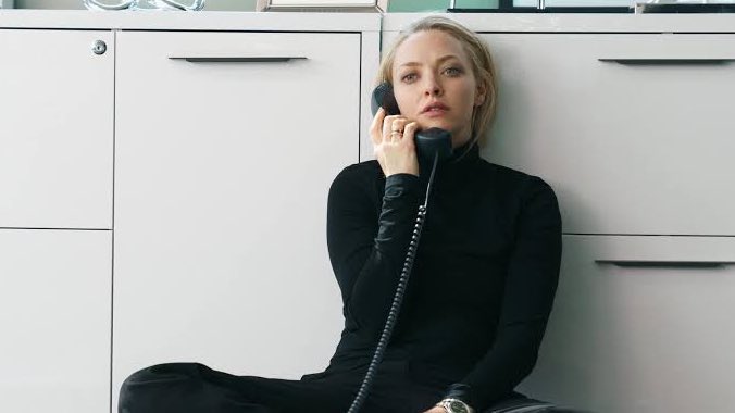 ชวนดูเรื่องนี้ The Dropout ซีรีส์เกี่ยวกับคดีของผญคนนึงที่ต้มคนทั้งโลกจนเปื่อยครั้งใหญ่ เรื่องของเอลิซาเบธ โฮล์ม ผู้ก่อตั้งบริษัทสตาร์ทอัพตั้งแต่ตัวเองอายุแค่19 คิดค้นเครื่องตรวจอัจฉริยะที่จะสามารถตรวจหาโรคได้หมดเพียงใช้เลือดแค่ไม่กี่หยด แต่ว่าความจริงแล้วมันเฟคหมดเลยนี่สิ