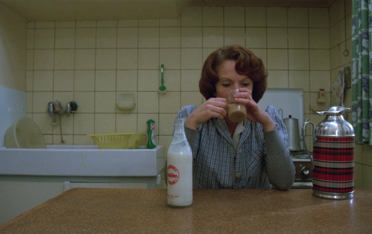 jeanne dielman, 23 quai du commerce, 1080 bruxelles, 1975