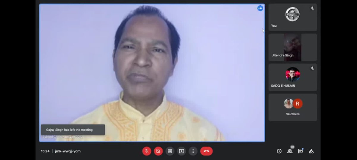 sarvestkumar's tweet photo. @EduleadersU #आओस्कूलचलेहम कार्यक्रम में शिक्षानिदेशक @SarvendraEdu निदेशक साक्षरता @i_tweetu व स.शिक्षा निदेशक @AbdulMubin1004 ने प्रदेश के हजारों शिक्षकों को किया संबोधित।नामांकन,ठहराव,लर्निंग आउटकम पर आदर्श शिक्षकों ने रखे विचार
@basicshiksha_up 
@thisissanjubjp
@sarvestkumar https://t.co/UZ56lcLnnA
