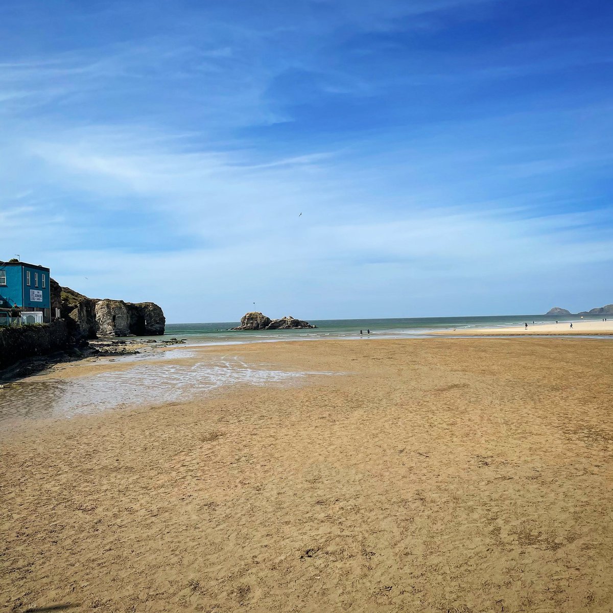 Seven_Dunes's tweet photo. What a fantastic bank holiday weekend!!☀️🏖 🌊
https://t.co/ZjBQ2y4XTx
#SevenDunes #Perranporth #Cornwall #Beach #Perran #perranporthbeach #holiday #surf #staycation #lovecornwall #beachhome #seaside #sea #summer2022 #selfcatering #selfcateringaccommodation #selfcateringholidays https://t.co/fY6n2rSfHj