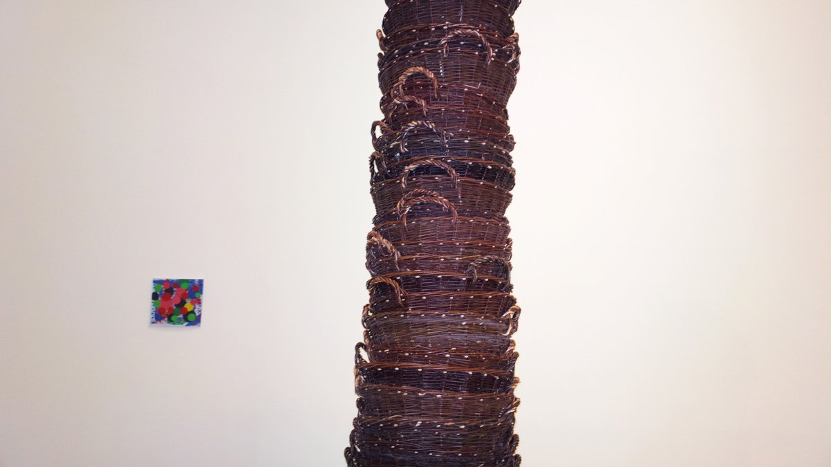 LenaLapschina's tweet photo. Sculpture "Korb geben" (4m, 47 baskets)
"Korb geben" means something like 'to rebuff someone' originally from Medieval tradition… #testhanging #probehängung #installation #object #sculpture #contemporaryart #arlberg1800 #arlberg1800kunsthalle #lenalapschina #austria #tyrol https://t.co/itkKwcwB8Z