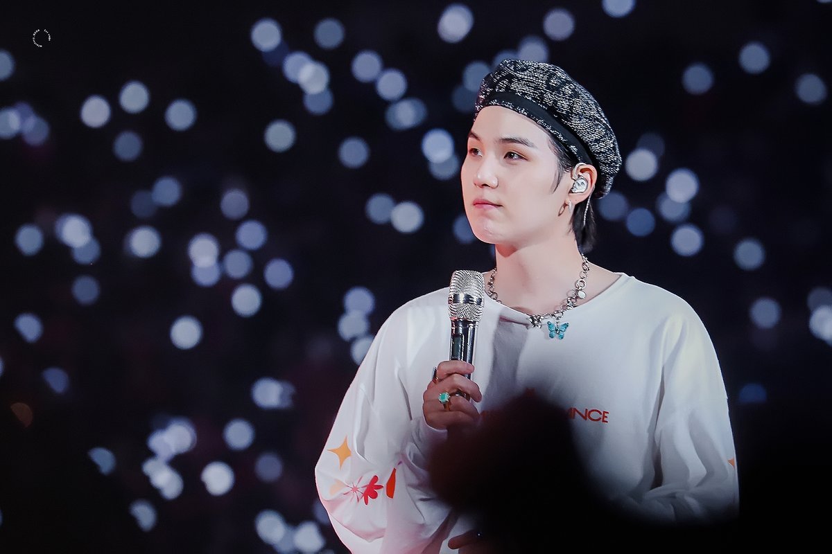 민스터리💫 tweet media