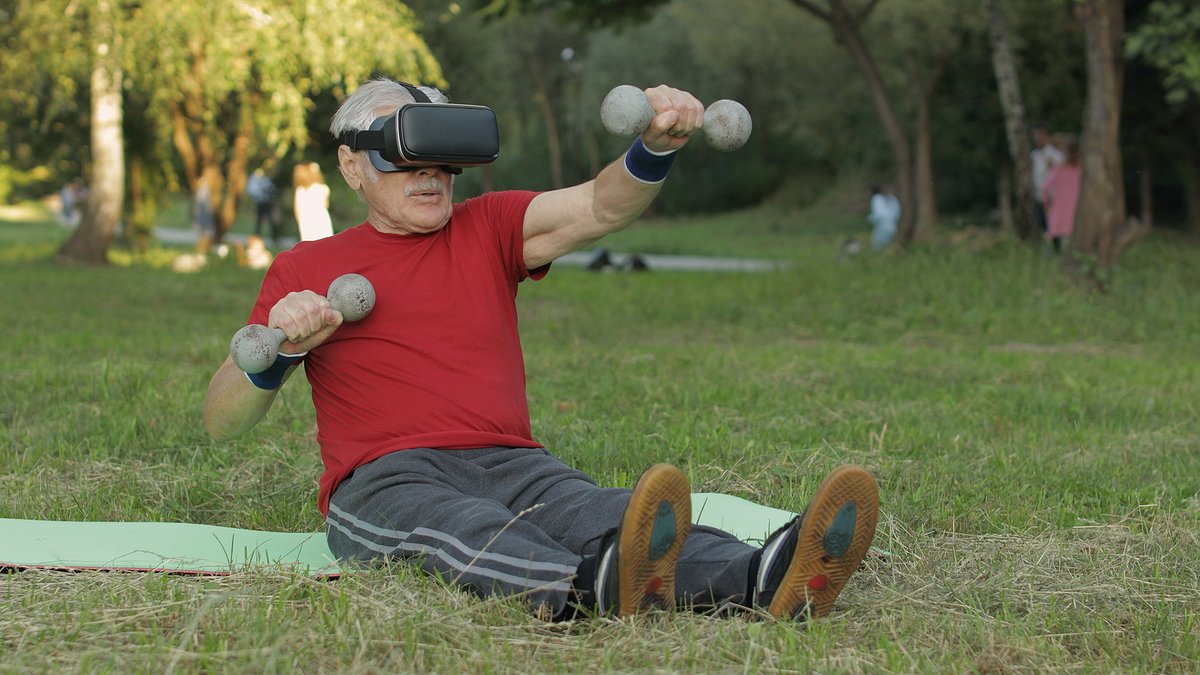 physiospot's tweet photo. Is Virtual Reality More Effective at Improving Balance and Function Than Normal Exercise in the Elderly?  https://t.co/ZhnXy4hCO3 https://t.co/TQ7WkZHe3O