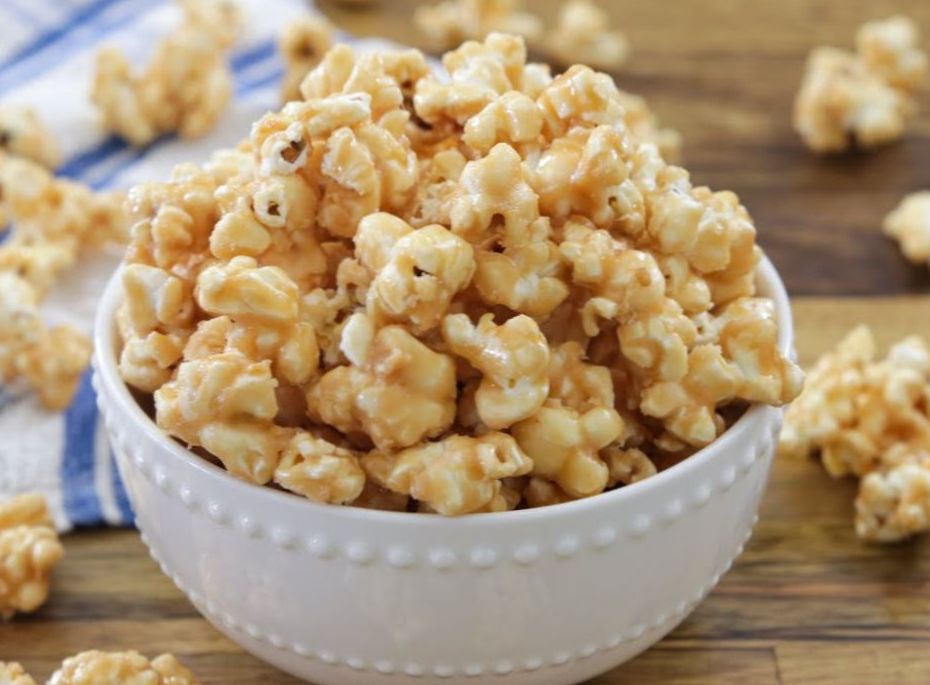 Foodality2's tweet photo. How to Make Homemade Caramel Popcorn
This easy recipe makes crispy, sweet and delicious caramel popcorn.
#popcorn #popcornrecipe #cornrecipes #foodality #snacks #snackrecipe #easyrecipes #homemadepopcorn #caramelpopcorn
https://t.co/jDPrtAdV8B https://t.co/axmBS9JIAy