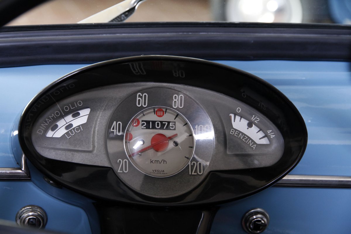 GalvaTrading's tweet photo. Autobianchi Bianchina Transformabile Cabrio CHF 33‘500.- 1. Inv. 07.1967 Fahrgestell Nummer 110FB5008257 Motor Nummer 110F0041466918 Fahrleistung KM 21’075 Modell Cabriolet Serie 3 F / Produzierte Jahre 1965–1969 / Leistung (PS) 21 /  Produktion  2750
https://t.co/2Fhs3PhD48 https://t.co/DoNLaNaIcX