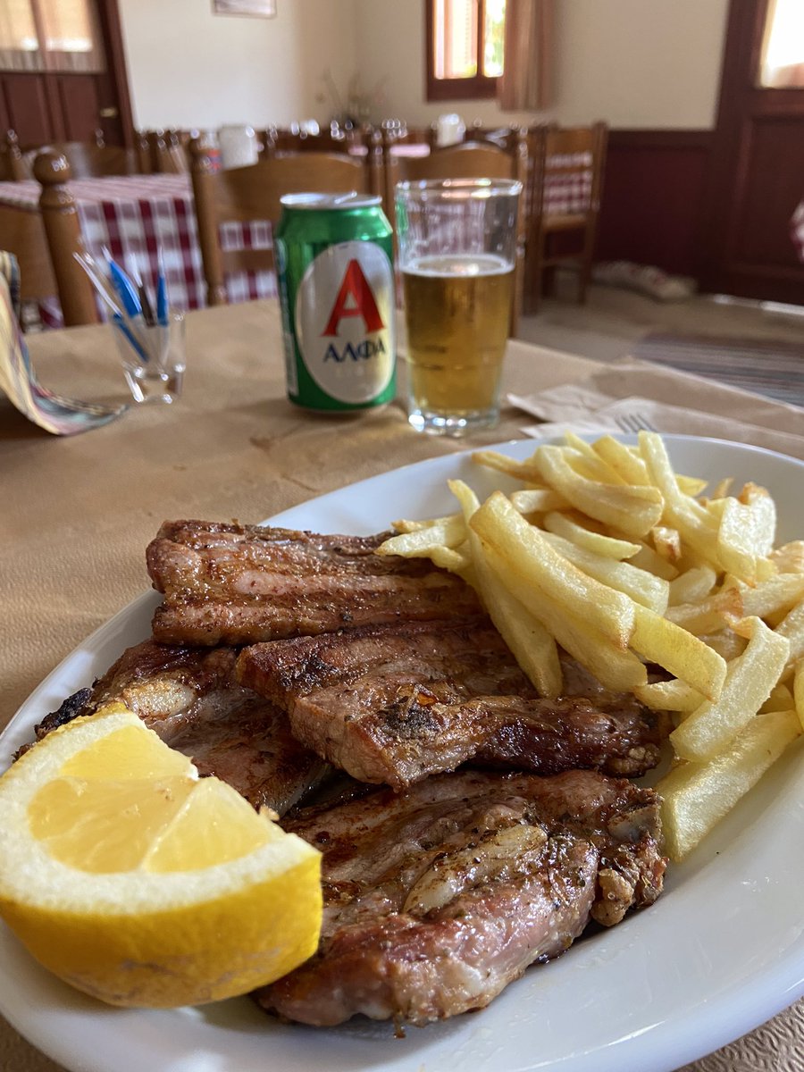Fly_T0_Nowhere's tweet photo. Thank you @Ryanair for bringing me to this peaceful little ✈️🇬🇷Greek island - KEFALONIA

Let’s start with a swim and if coz #GREEK salad 🤣

#Travel #Easter #Greece #Kefalonia #ryanair https://t.co/nqWCUHOpqK