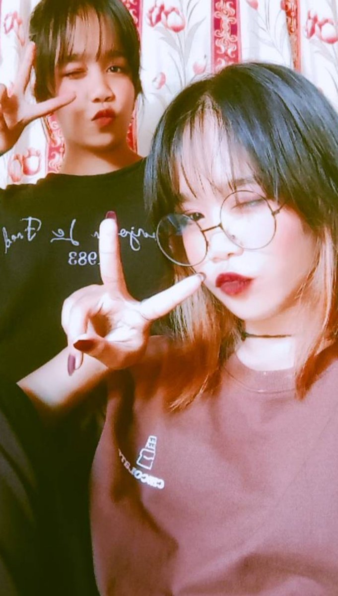 BagonocJessica's tweet photo. Happy 16th Roses 
#rocelfieday
#RORFAM https://t.co/ahGRJJXGNn