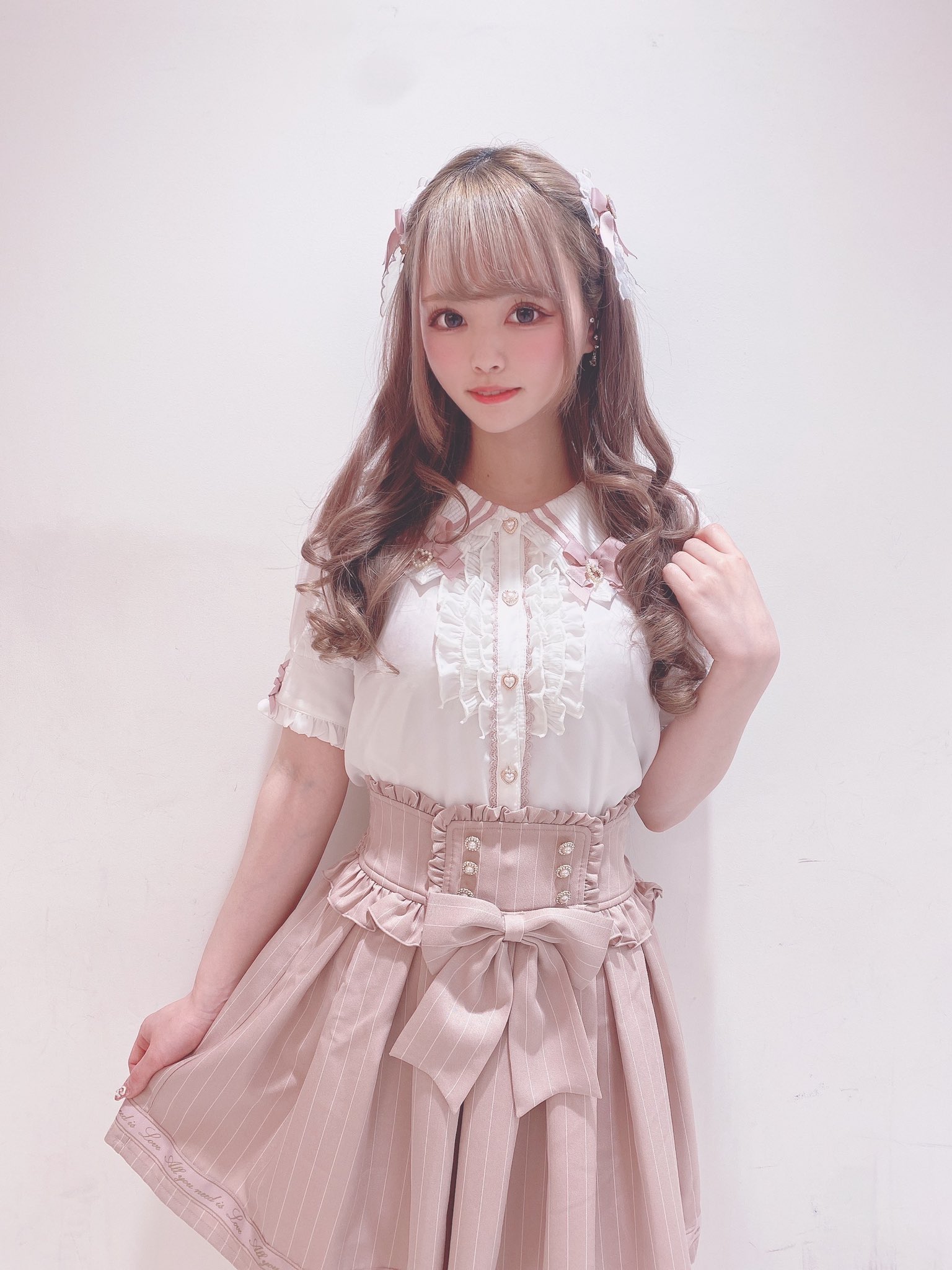 LIZ LISA on X: LIZ LISA on X: