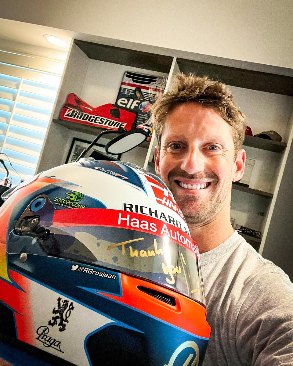 Already 2429 laps done on the « Catch The Phoenix » on rF2!
Still 12 days to go to win a Romain Grosjean Helmet Replica signed!
Join ➡️ discord.gg/KgquYYZf