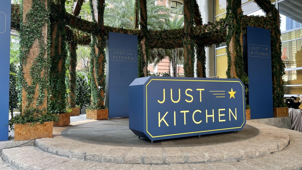 TaiwanNewsEN's tweet photo. #Taiwan’s #JustKitchen expands into Taoyuan Environmental Science and Technology Park
https://t.co/jeQfNbfoVw https://t.co/4kyi0ZcdCO