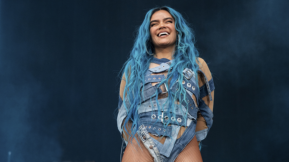 News from Variety: Karol G Salutes Latin Icons Selena Quintanilla, Shakira, Gloria Estefan, More During Electrifying Coachella Set https://t.co/P2ZWO1VvL0 via @variety https://t.co/rjf9Iu3FX5