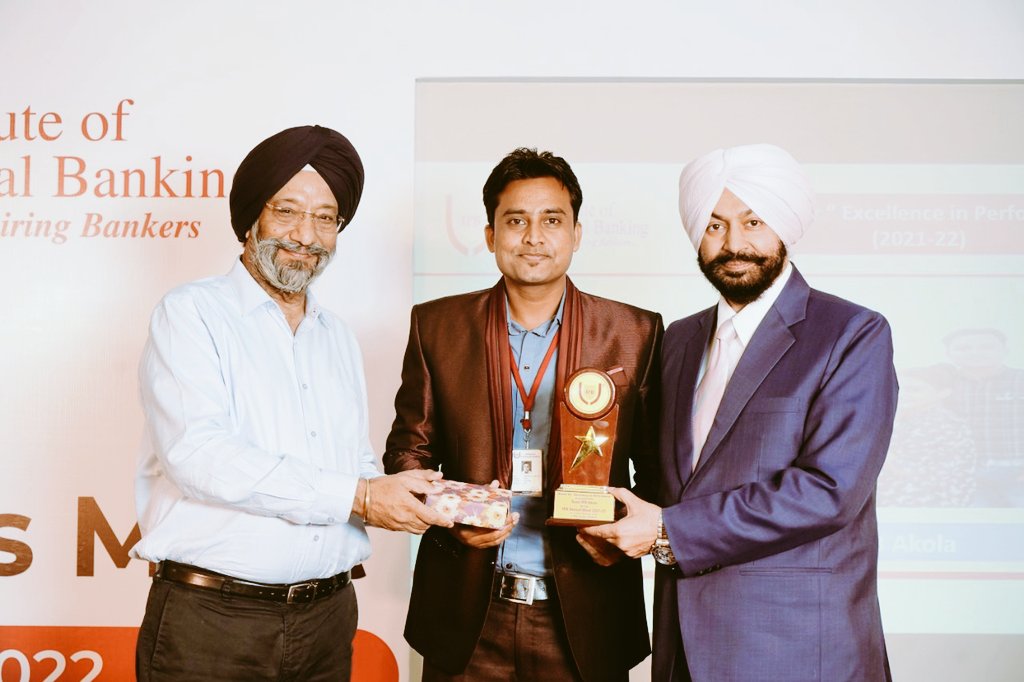 arvind_wankha's tweet photo. IPB Akola Centre has received awards for Excellence Performance in 2021-2022. all this is possible due to your help and support.  We are trying to give you even better service, so that you will get to see more good results. 
Thank you !

#ipbakola #PGCRB #ipbproud #award #india https://t.co/H1CQ4TM5H3