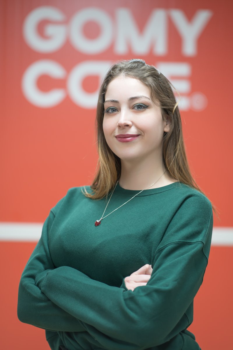 gomycode's tweet image. Meet Yasmine, our Content Manager and the newest (and coolest) addition to the team!
What you might want to know about her : 
Creative ✅
Funny ✅
Smart ✅
Into pop culture ✅
A music/movie lover ✅
A Britney Spears worshiper ✅
#gomycode #team