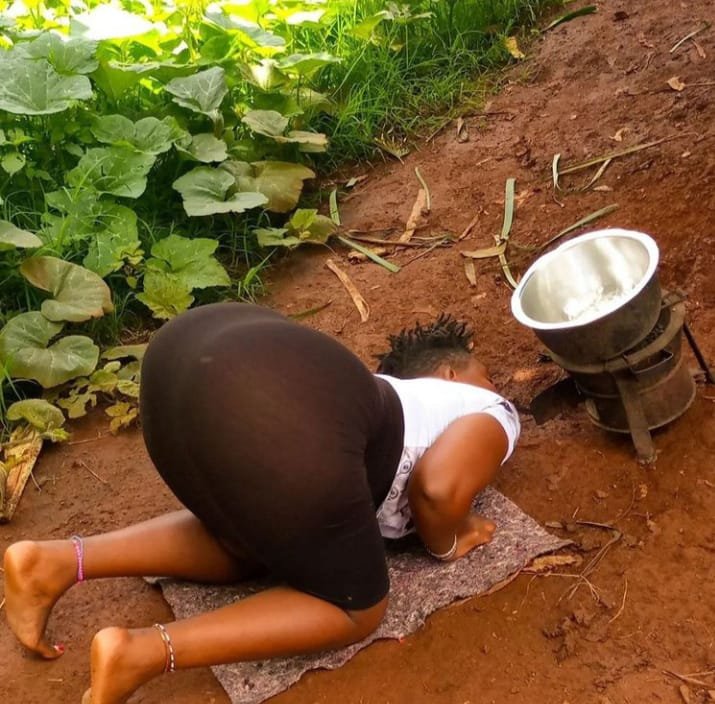 AlexKaddo's tweet photo. Easter in my village was tough oh😕😕😕 https://t.co/VQdPKxe7vC