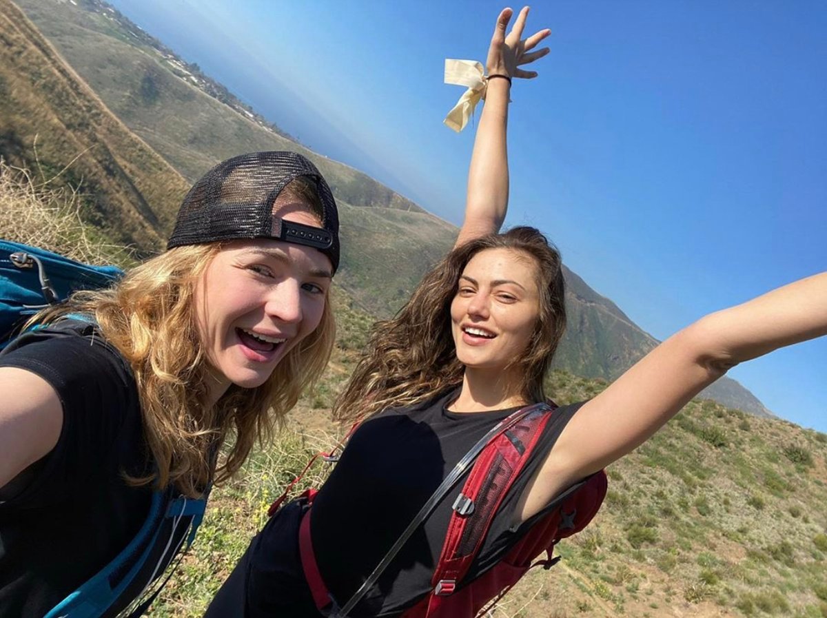 Happy Birthday Britt Robertson   