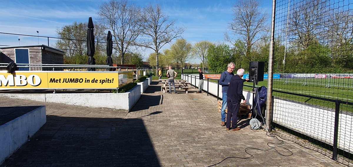 Voorbereiding #eierengooien #WVF aanvang jeugd rond 13.30 uur inschrijven jeugd van 12.45 uur. Aanvang volwassenen vanaf ca. 14.30 uur inschrijven vanaf 14.00 uur.