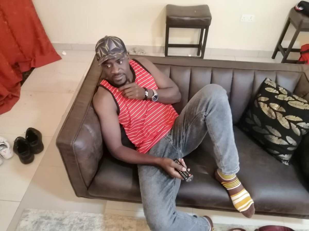 Babz_headmaster's tweet photo. Mood..
Link up 5_6pm @ktnhome_ #Baseline
#amkk_ke #TheHeadFix
Dj Babz The Headmaster https://t.co/YCPpfb9tAj