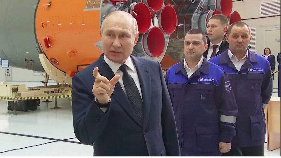 LinskiZai's tweet photo. @DarthPutinKGB Putin’s patience right now. 

#Ukraine️ #UkraineRussianWar #Russians https://t.co/QK0QLTi7Sr
