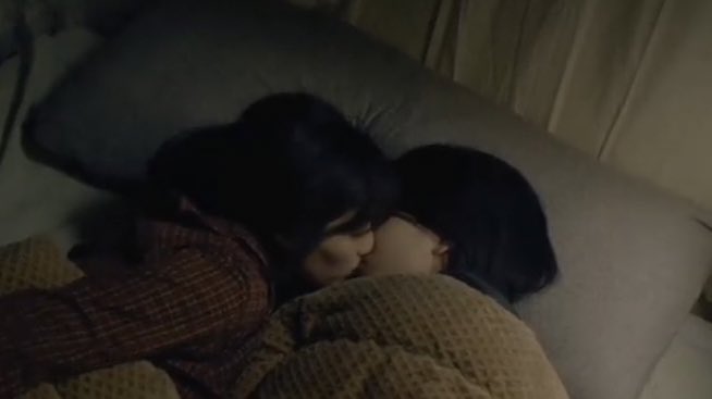 a_n_a_e_'s tweet photo. ฉากจูบครั้งแรก(กับนักแสดงหญิง)
 - moon young กับ จองฮยอน
ฉากจูบครั้งที่สอง(กับนักแสดงหญิง)
- the handmaiden กับ คิมมินฮี

 ฉากจูบแรก(กับนักแสดงชาย)
 - Twentyfive Twentyone กับนัมจูฮยอก

// ใช่ค่ะ นัมจูคือจูบแรกของแทรีในฐานะนักแสดงชาย ><
#TwentyFiveTwentyOne #คิมแทรี #นัมจูฮยอก https://t.co/zF4Tc72CIU