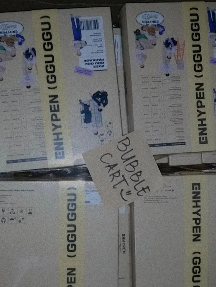 bubble_cart17's tweet photo. #BubbleCartPROOFS
#BubbleCartUPDATES
Enhypen Gguggu package 2022 already arrived in my ph address 🤩💙 https://t.co/nEEoABtiaw