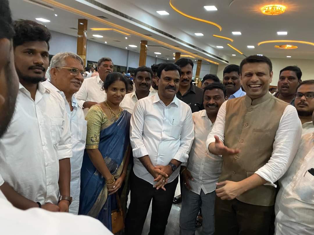 DrSuhailAhmed_'s tweet photo. Met Hon’ble Dpty CM of AP @SB_AmzathBasha saheb https://t.co/jLb0t0dYNB