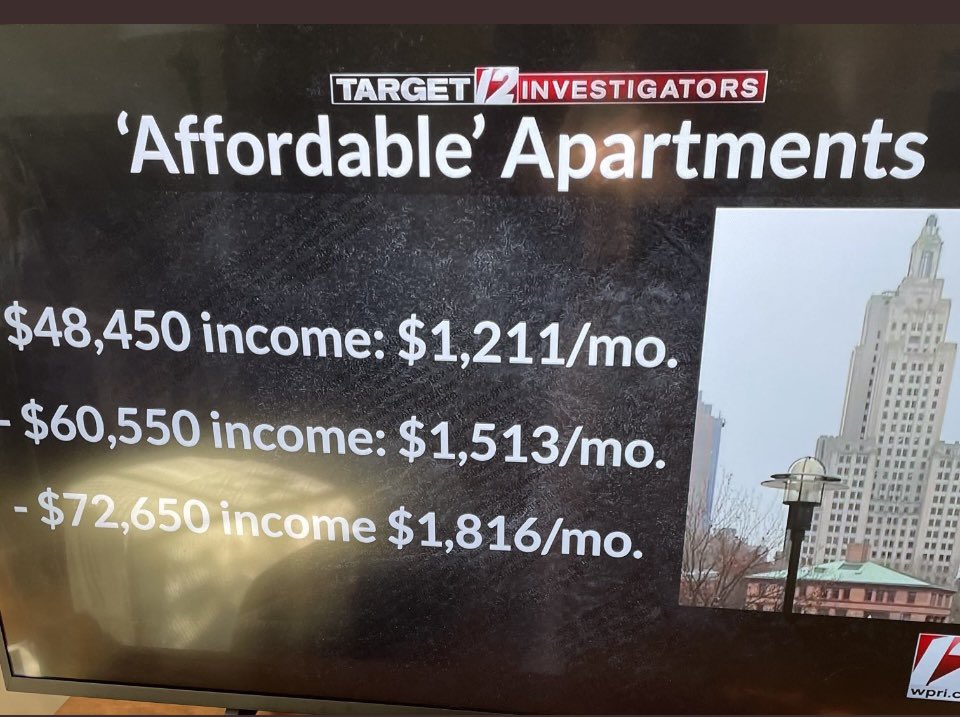 unclemola's tweet photo. If you make less than $40K a year you and your family will be homeless #rhodeisland #Providence https://t.co/mnujpVr72P