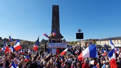 CH_Gallois's tweet photo. Retour en images sur la manifestation anti-Macron !

Pas une seule voix pour Emmanuel Macron le dimanche 24 avril !

#MAM #TousContreMacron #ToutSaufMacron https://t.co/9E9eMUiOuS