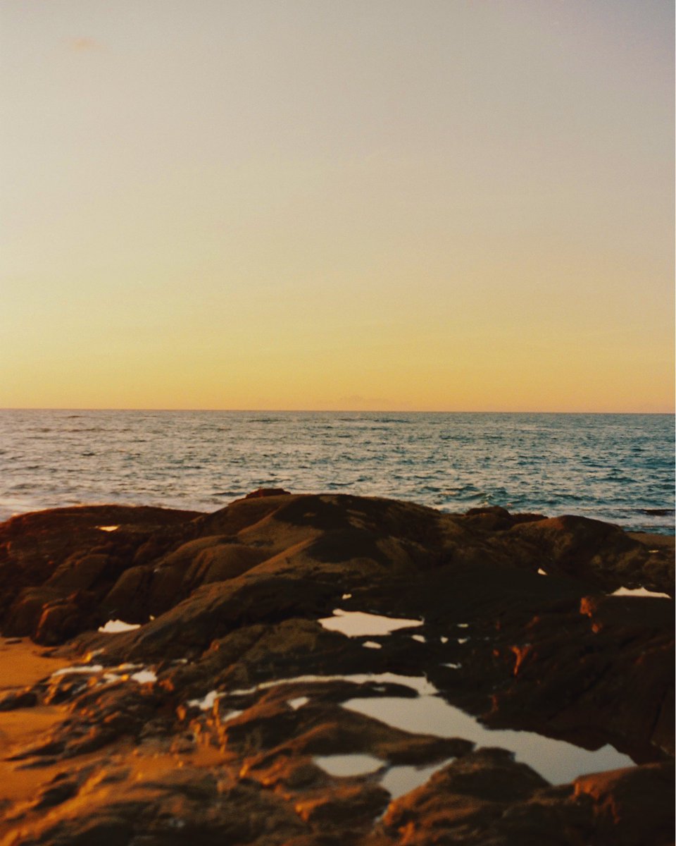 deyboncrow's tweet photo. Miss the sea! Khao Lak, Thailand.
#35mm #filmphotography #kodak https://t.co/o41ocjizdL