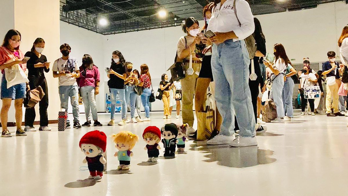 MsKangKim_2826's tweet photo. Pila daw po ng maayos plit for @a1lf0rEX 🤣
#EXOIkasampungAnibersaryo
#letsEXpOrethegame
#EXO #엑소
#1ΞX0 @weareoneEXO https://t.co/KtnIwC564O
