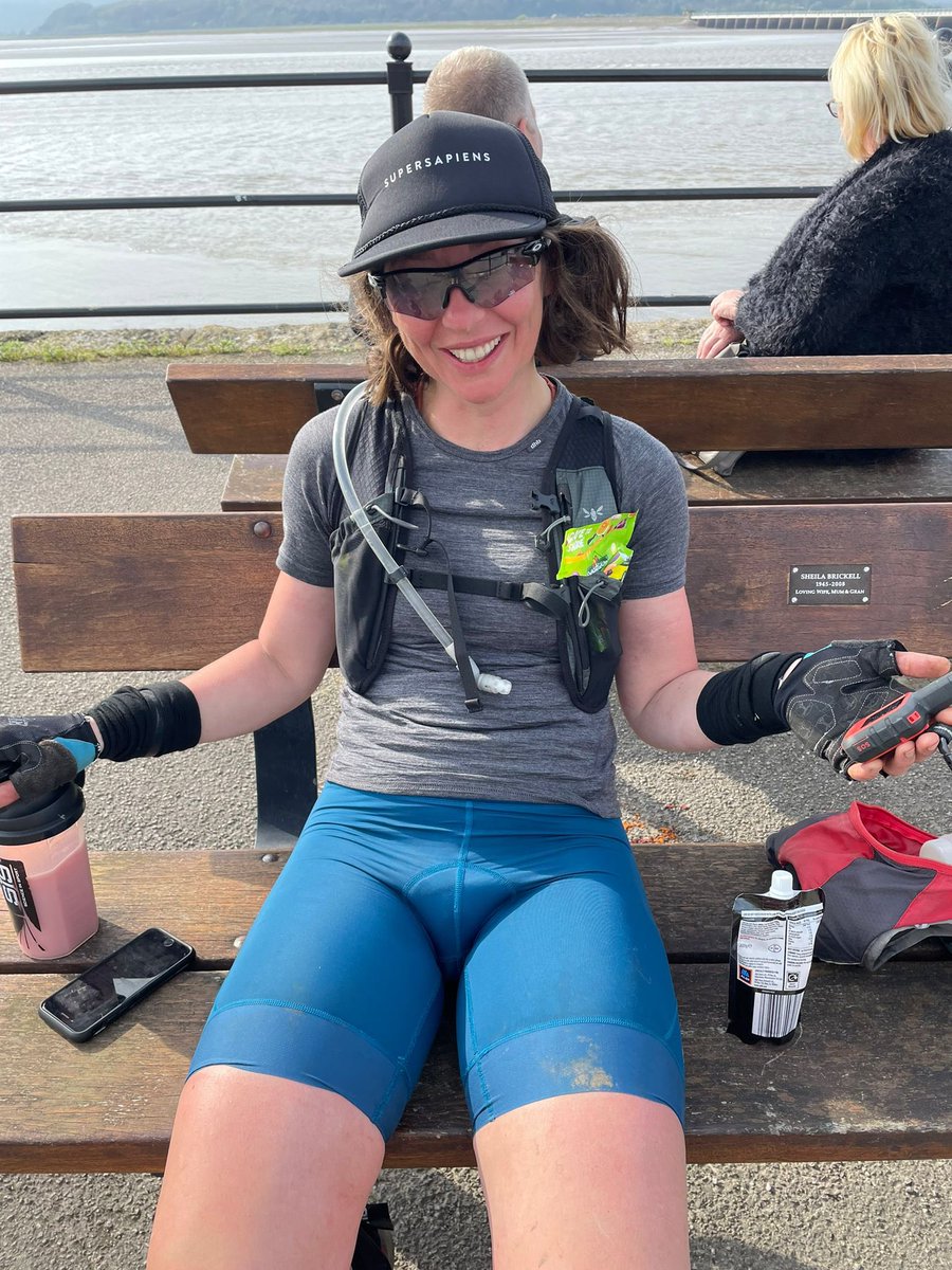 Sunsportcoach's tweet photo. #dalesdivide It’s a wrap 
3rd place 🥉 podium in first ultra for Sarah 
Awesome performance 

Thanks to @supersapiensinc for support as we optimised race and nutrition strategy in lab and field 

We will share insight into our physiological prep 

#manchester #sportstesting #cbgm https://t.co/BfuuaOSzBC