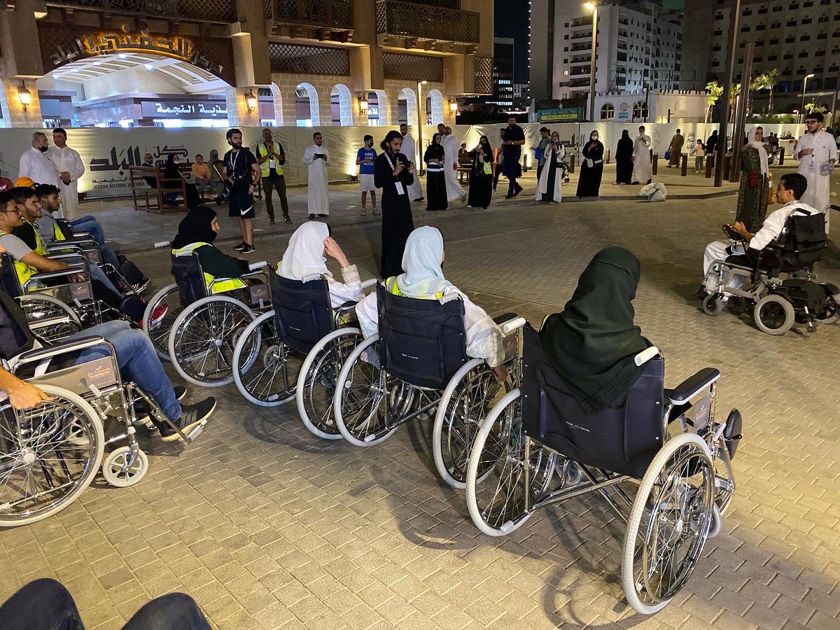 AGRammal's tweet photo. يوميا : 

(السباق الاول 22:00 ، السباق الثاني 22:40 ، السباق الثالث 23:20 ) 

المكان : جدة التاريخية ، شارع الذهب تقاطع شارع قابل ( مدخل عمدة حي اليمن و البحر ) .

https://t.co/9UObpZqFSG

+

سيتم توفير الكراسي المتحركة لكل مشارك بالاضافة الى القفازات والسترات والاكياس. https://t.co/XoG7SBVymh