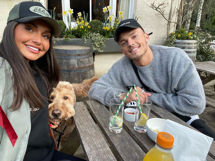 ItsAWagWagWorld's tweet image. #MillyAdams &amp;amp; Arsenal defender #BenWhite went Instagram public in late February. #arsenal #arsenalwags