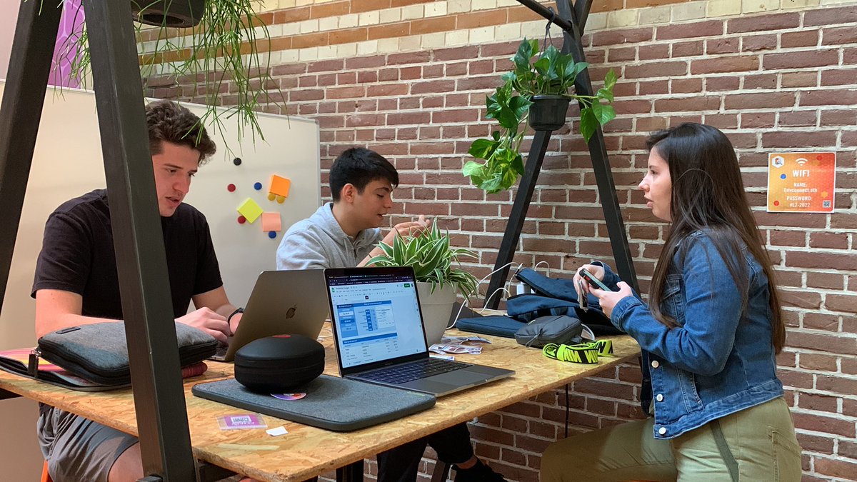 Met up with some <a href="/PadawanDAO/">PadawanDAO</a> people here at <a href="/EFDevconnect/">EF events</a>✌️