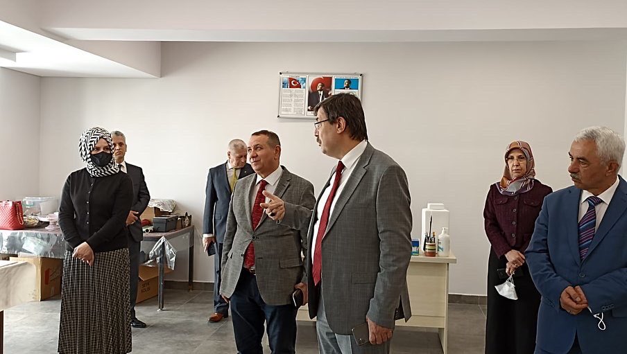 Üsküdar Halk Eğitim Merkezi tweet media