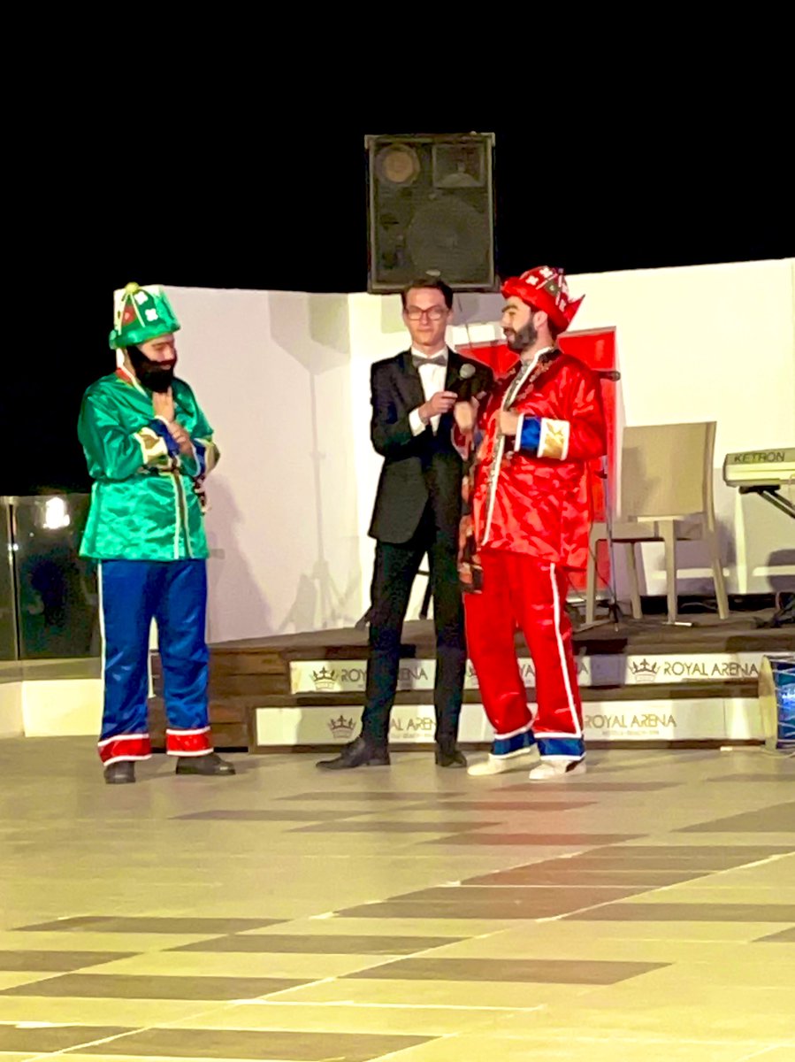 Balik_Arts's tweet photo. ✨DAY 5✨We spent the evening celebrating Turkey! This involved singing,dancing and a short play! A great experience😅🎉🎭🇹🇷
#turkey #dance #actorsforchange https://t.co/4DLg3gtiIo