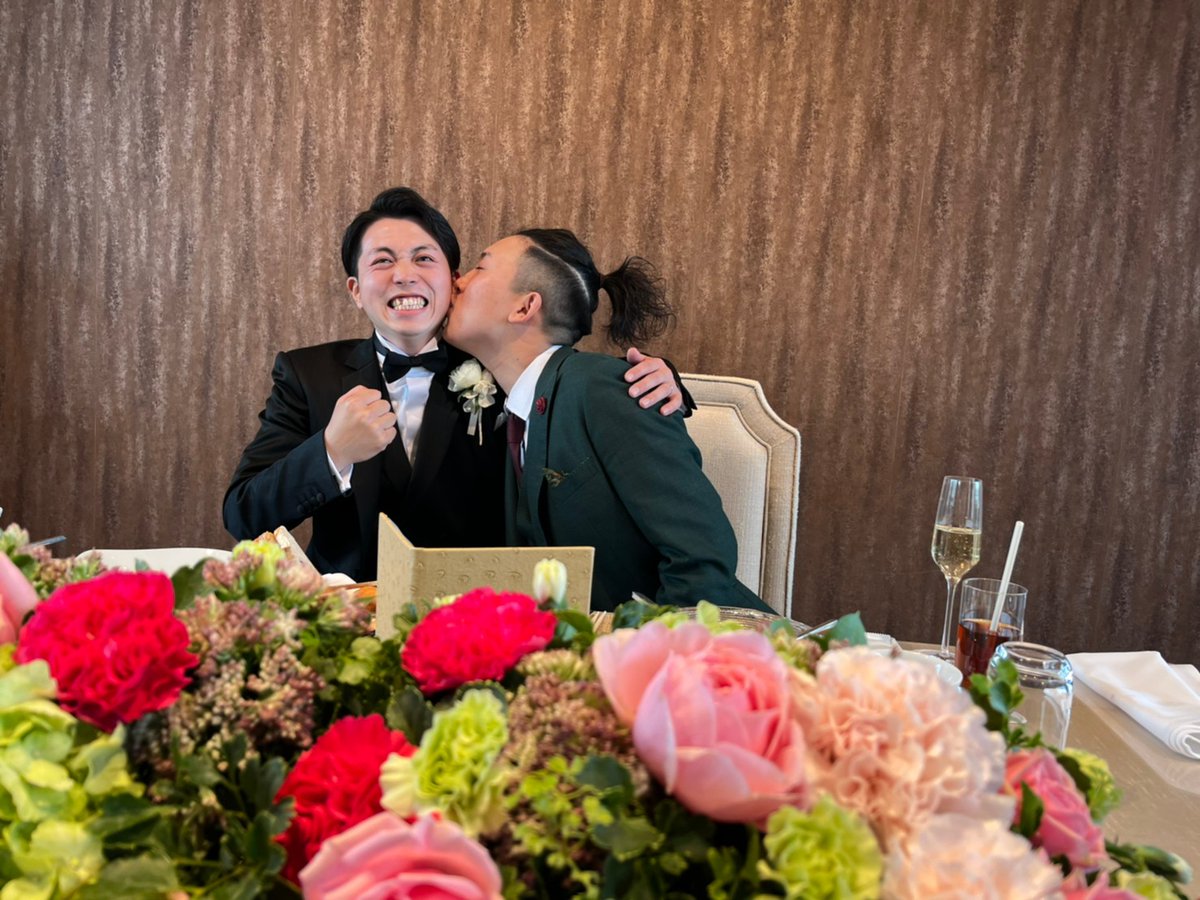 777tsuki's tweet photo. こんなご時世だけど二人とも結婚おめでとう～！！ https://t.co/dD9NijKxun