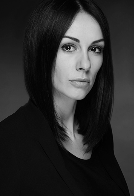 IvanaErato's tweet photo. Слободу Мићаловић је амерички портал 
"Beautiful Women Pedia" прогласио за најлепшу природну глумицу на свету. https://t.co/vIoRpj2Osn