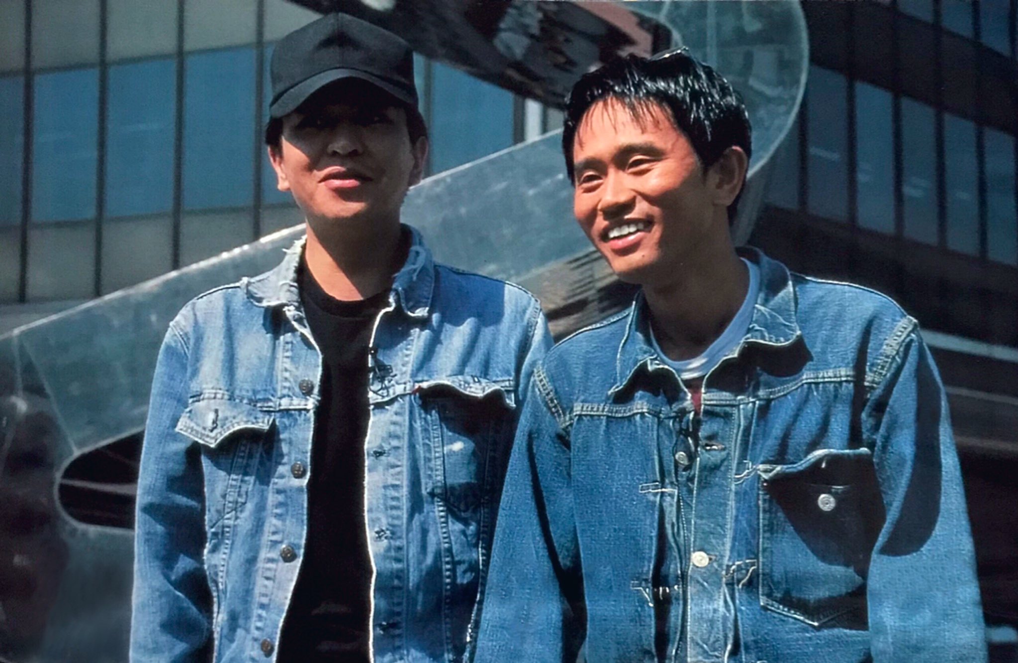 Fr 河田町時代のフジテレビ旧社屋前で撮られた ダウンタウンさんの写真がすごく良い ダウンタウン 浜田雅功 松本人志 T Co Px93soygag Twitter Fr 河田町時代のフジテレビ旧社屋前で撮られた ダウンタウンさんの写真がすごく良い ダウンタウン 浜田雅功 松本人志 T Co Px93soygag Twitter