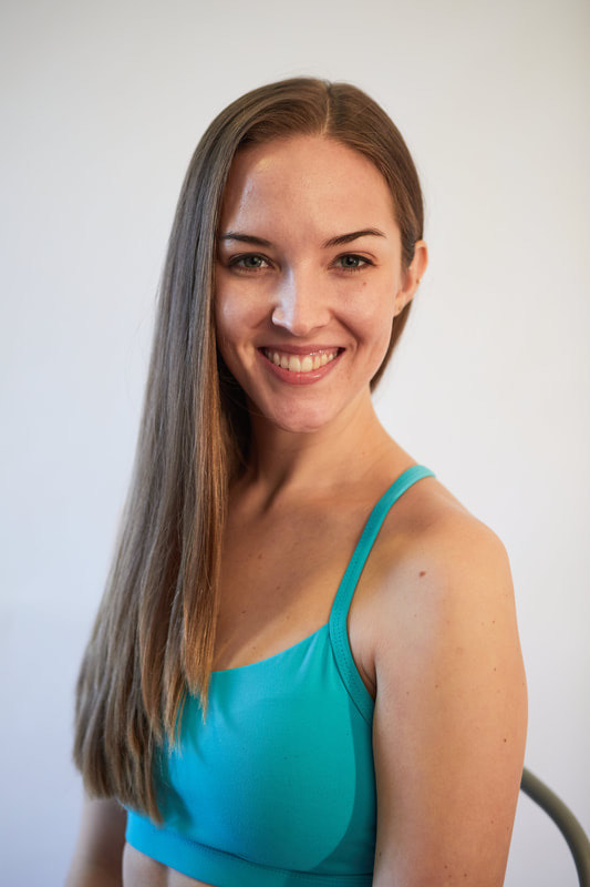 EquusProjects's tweet image. MAJODA CAST
Elizabeth is thrilled to be working with the Eqqus Projects this Spring. It feels like two worlds are colliding, her great grandmother was also a professional dancer, and later continued her life&apos;s desire of opening up a riding center in Yellow Springs, Ohio. #dance