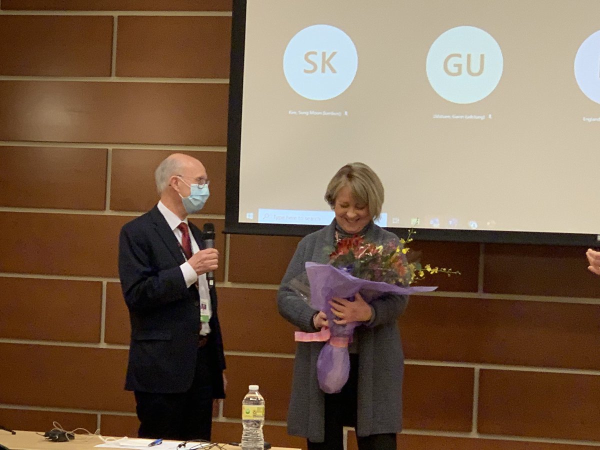 Lily Wang, MBBS MPH (@lilywangdr) on Twitter photo Thank you for 25 years of service, <a href="/MaryMahoneyMD/">Mary Mahoney</a>!! Award presented by <a href="/AndyFilak/">UCCOM Dean Emeritus Filak</a> 💐 <a href="/WIMS_UC/">UC #WIMS + Women in Medicine & Science (+Allies)</a> <a href="/UCincyMedicine/">UC College of Medicine</a> <a href="/UCRadRes/">UCRadRes</a> <a href="/uc_health/">UC Health</a> Thank you for 25 years of service, <a href="/MaryMahoneyMD/">Mary Mahoney</a>!! Award presented by <a href="/AndyFilak/">UCCOM Dean Emeritus Filak</a> 💐 <a href="/WIMS_UC/">UC #WIMS + Women in Medicine & Science (+Allies)</a> <a href="/UCincyMedicine/">UC College of Medicine</a> <a href="/UCRadRes/">UCRadRes</a> <a href="/uc_health/">UC Health</a>