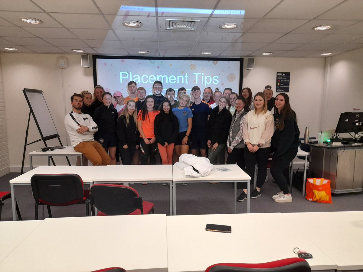 Fantastic day working with Year 2 for preparing them for placement as part of EdBudds, we hope you found today helpful! Good luck next week you will smash it🙌🏼❤️ <a href="/UoE_PE/">MA(Hons) PE</a> <a href="/PeEdinburgh/">MAPE Year 4 Support</a> <a href="/WilmaWirvine/">Wilma</a>