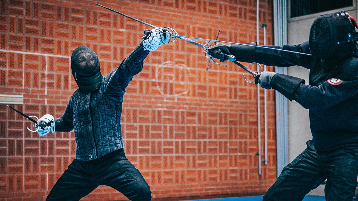 MauriceBooij's tweet image. Looking dapper, with Rapier &amp;amp; Dagger 😄
instagram.com/maurice.booij
instagram.com/marsmartialarts 

📸: Yours truly

#HistoricalEuropeanMartialArts #HEMA #Longsword #Rapier #Rapieranddagger  #Middeleeuws #Zwaardvechten #swordfighting