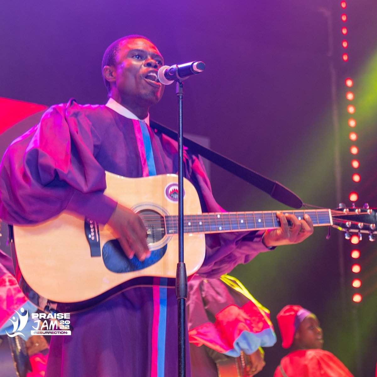 Wazobia_FM's tweet image. PRAISE JAM 2022!!!!
.
.
#praisejam2022 #theresurrection