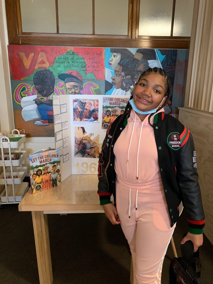 Happy Monday from The Freedom School!
🔴⚫️🟢

#1619